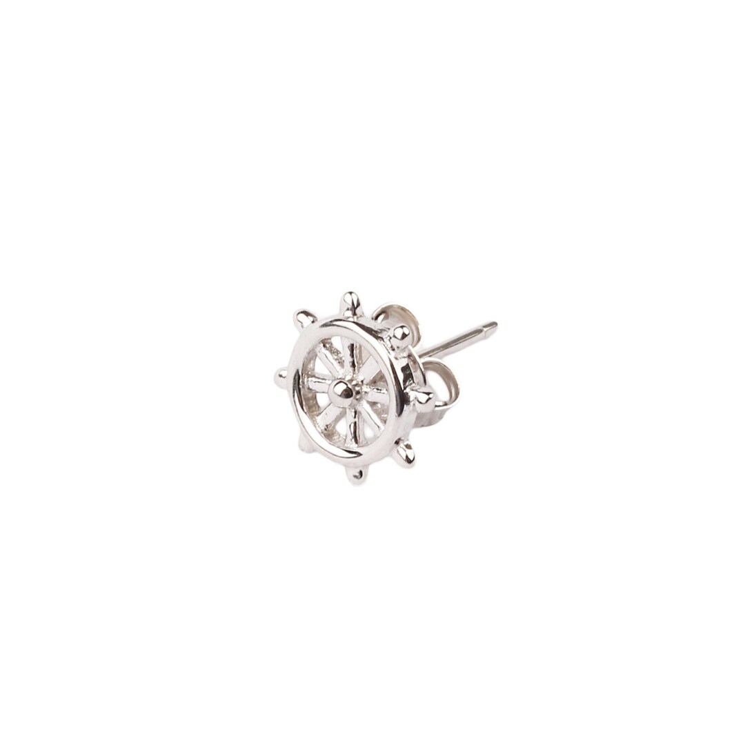 Men's Square Stud Earrings For Everyday Wear in 925 Sterling Silver, Classic Silver Tone
