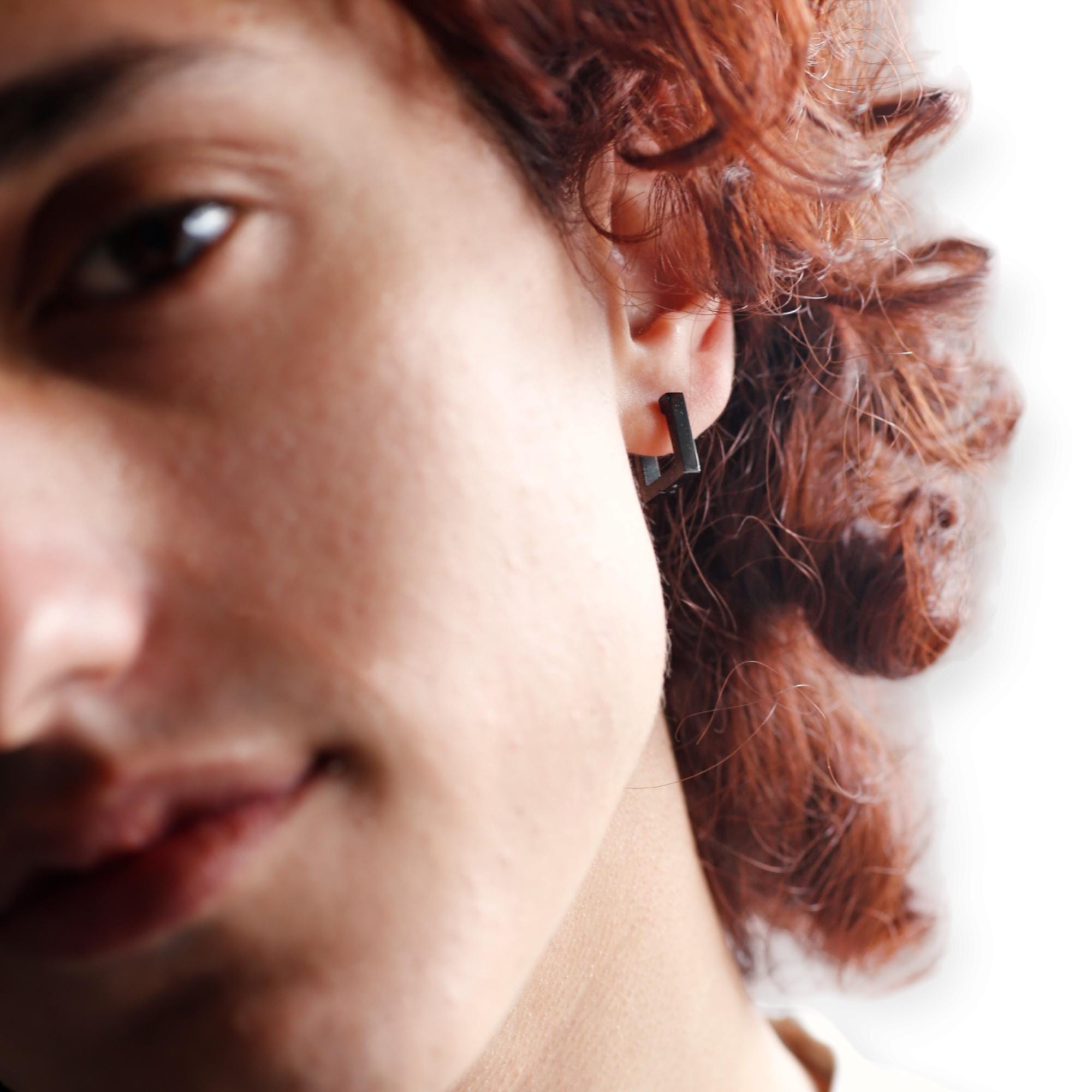 Orecchini Senza Pietra Stile Alternativo Orecchini Huggie Punk Rock Triangolo E Piramide | Acciaio Inox | Unisex Uomo/Donna | Nuovi Senza Etichette Orecchini Geometrici Senza Pietra - Foto 3