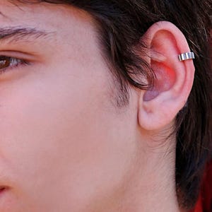 Orecchini Ear Cuff da uomo, Ear Cuff in argento Sterling 925, Ear Cuff unisex, Ear Cuff fatti a mano senza piercing, regali per uomo, orecchini a cerchio per cartilagine