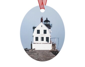 Breakwater Lighthouse Oval Ornaments