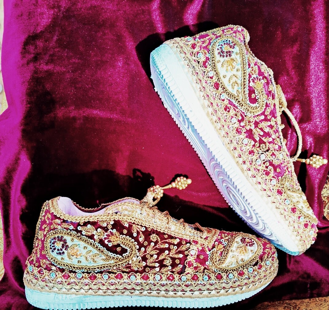 Sneakers indian cheap