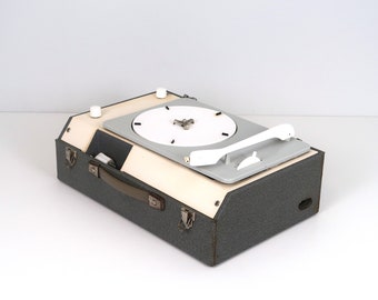 Vintage Braun PC3 SV-platenspeler: Dieter Rams-ontwerp, midden van de eeuw modern