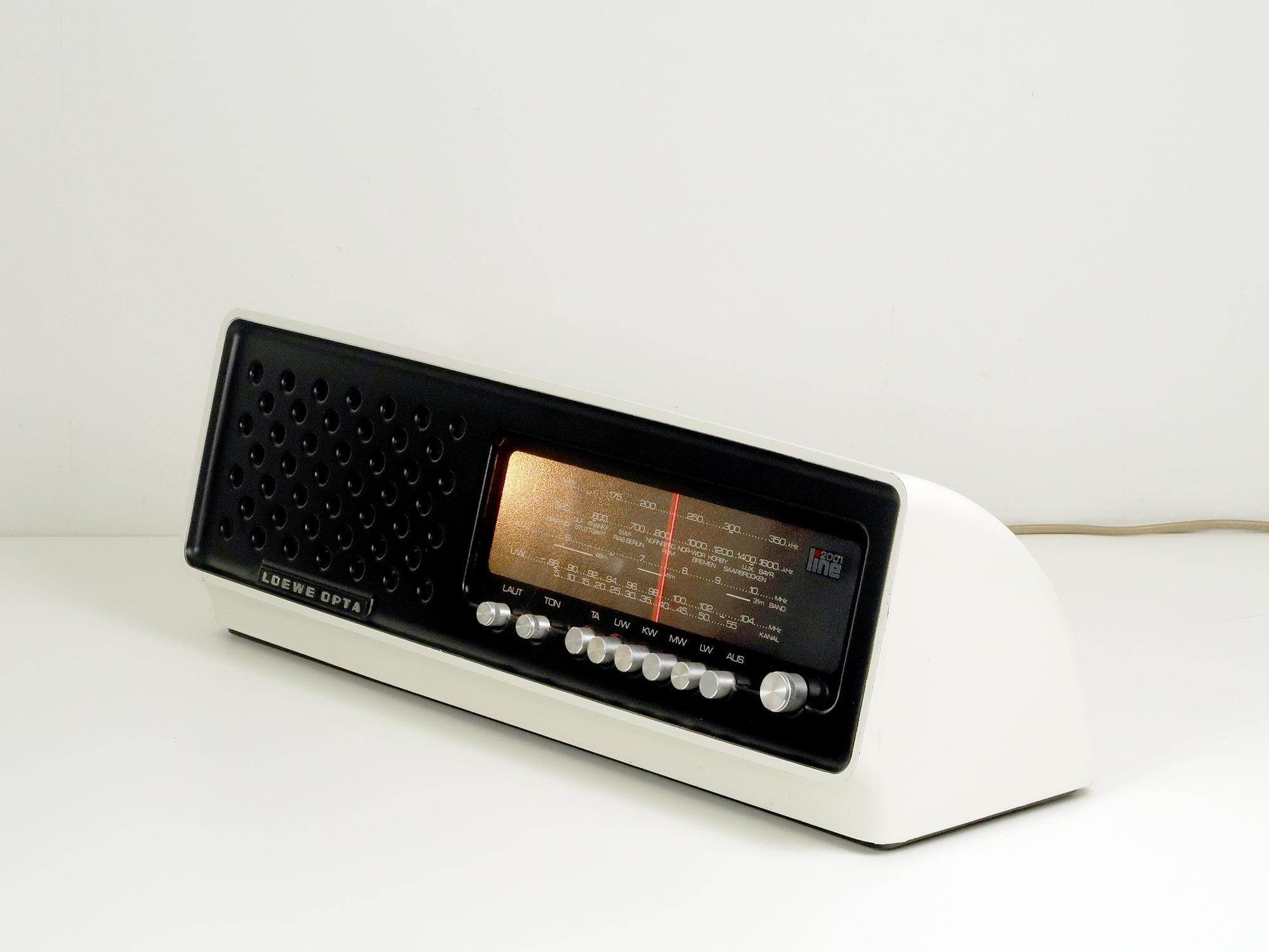 Vintage Loewe Opta Radio: 1970s White Plastic, Space Age Design - Etsy