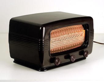 ヴィンテージ Radialva 真空管ラジオ：Super AS 53、フランス製