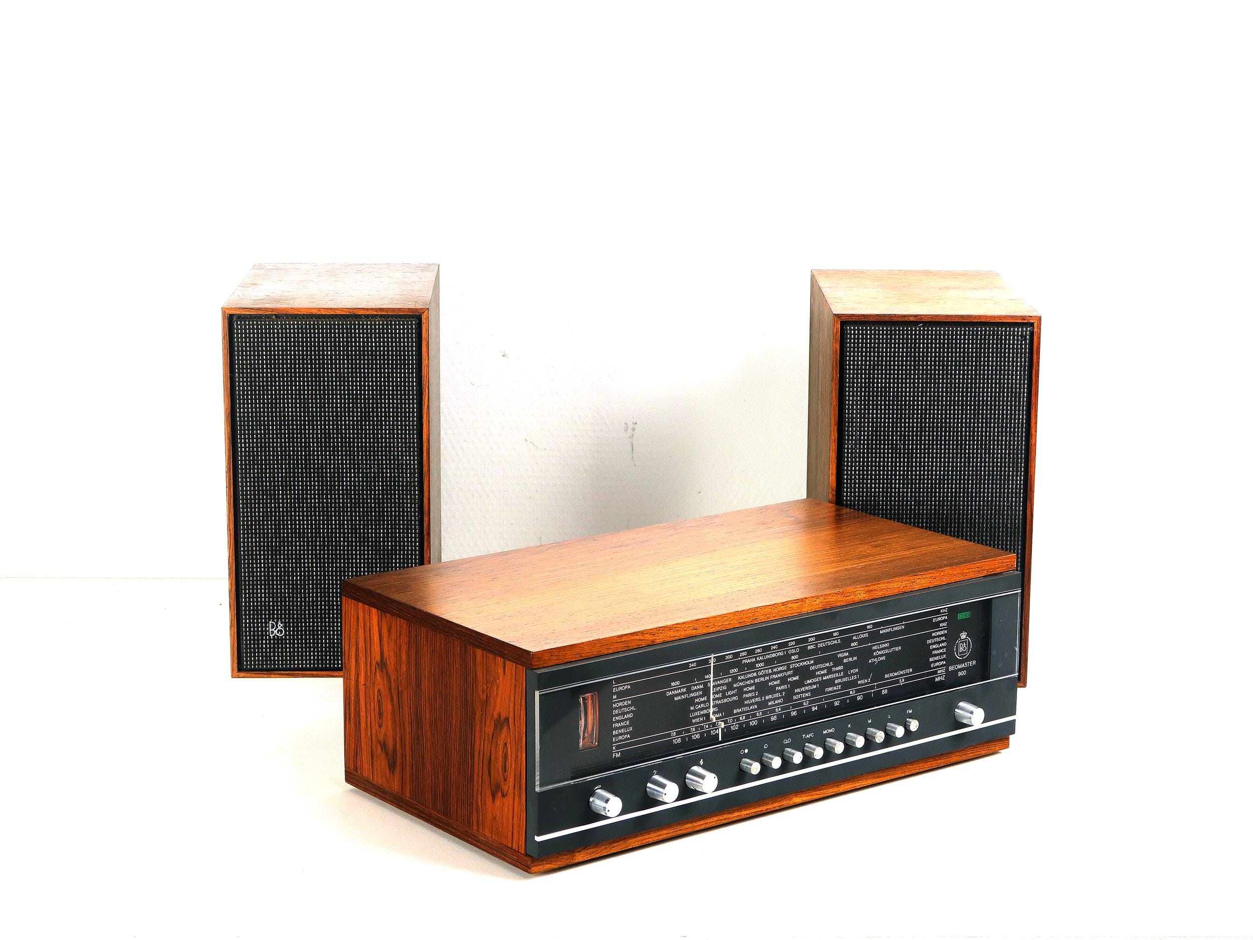 Vintage Bang & Olufsen Beomaster 900M Radio With Beovox Speakers