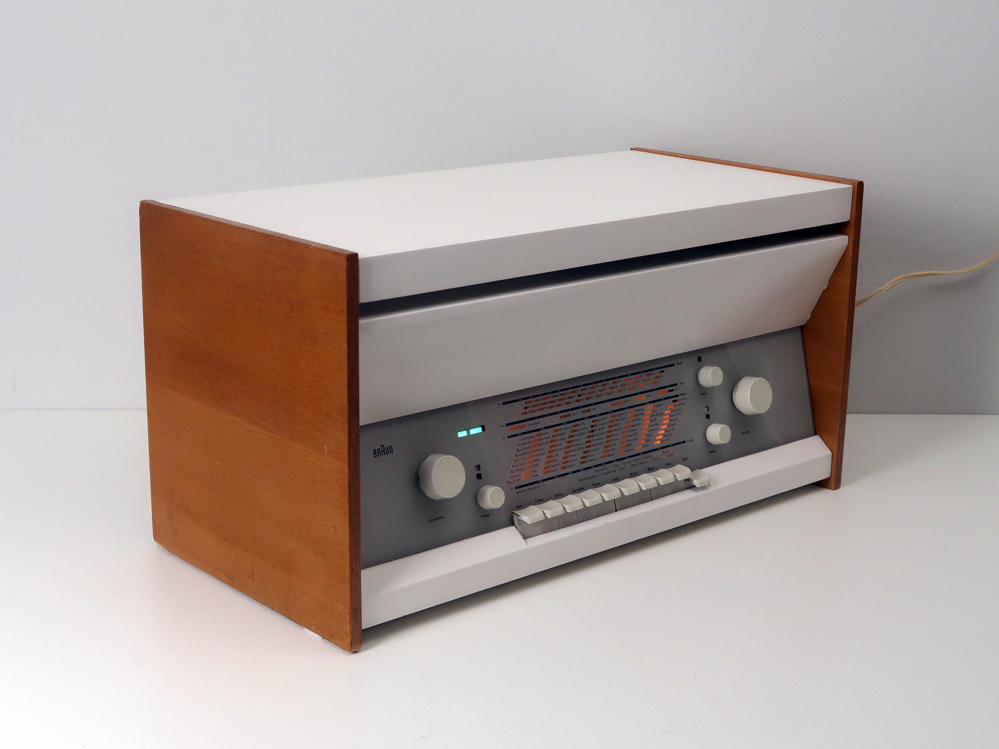 専用BRAUN TS1 ブラウン ディーターラムス graphpaper ラジオ ブラウンラジオ ATELIER 1-81 by Dieter Rams ステレオチューブ