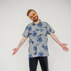 vintage tribal trippy floral imprimé à manches courtes bouton jusqu’à la chemise à col .