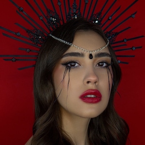 Black halo crown headband, Gothic Wedding headpiece, Witch Glinda tiara, Star Halo crown, Celestial crown, Gothic tiara, Drag queen costume