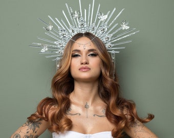 Fairy crown, Silver butterfly halo crown with chains, Halo sun burst crown, Gothic wedding tiara, Silver Halo Headband, Celestial headpiece