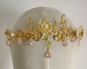 Fairy kroon, gouden kroon, bruids hoofddeksel, hemelse huwelijkskroon, Elven tiara, Festival kroon, bloemenkroon, bruiloft hoofddeksel, Elf tiara