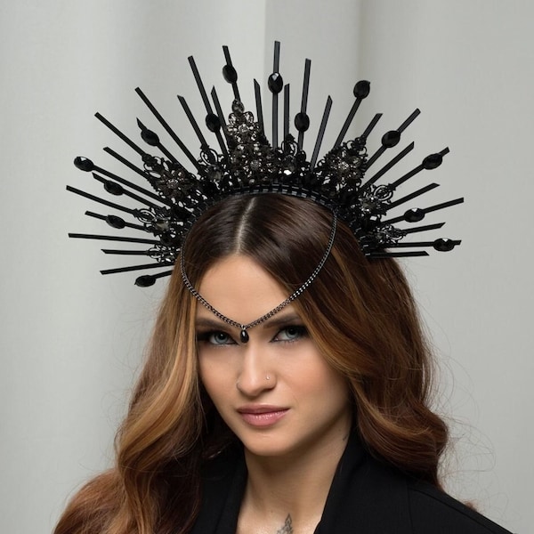 Schwarze Halo Krone Gothic Kopfschmuck, Vampir Stirnband, Gothic Hochzeit Halo Krone schwarz Kristall, Festival Stirnband, Hexe Geburtstagskrone