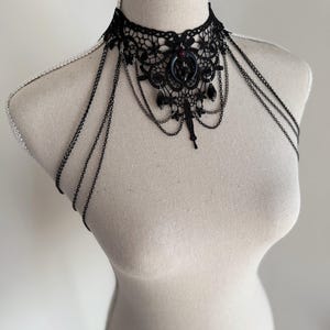 Black lace choker moon, Shoulder Chains Necklace, Gothic wedding, Evil Queen costume, Vampire Witch cosplay, Victorian Bridal Body Jewelry, black lace corset belt gothic romantic style, Alternative wedding belt