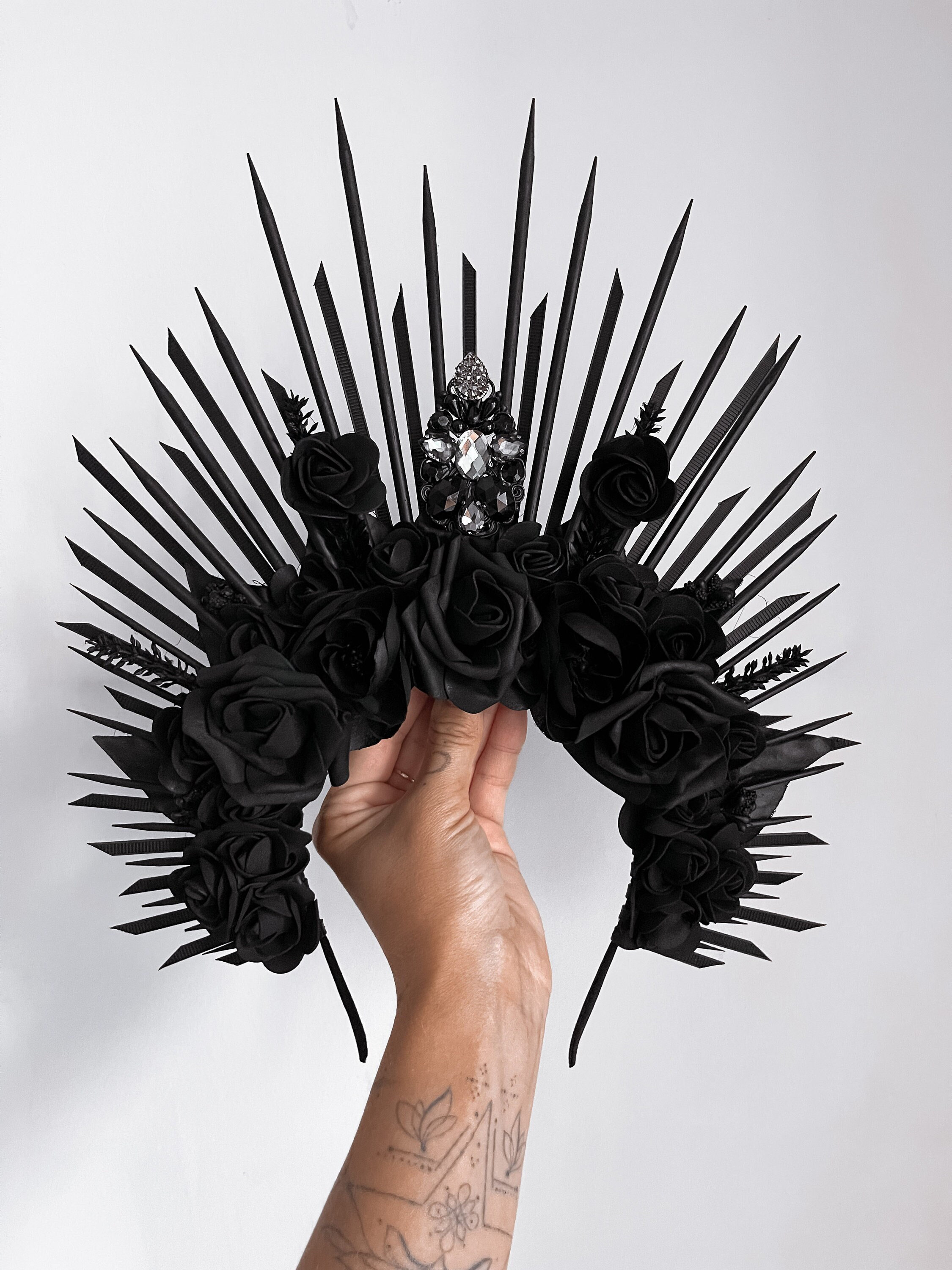 Black halo crown, Wedding gothic headband, Fall flower crown, Dark…