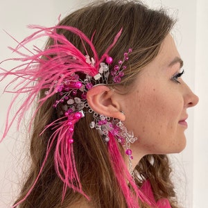 Fuchsia feather ear cuff, Boho bridal earrings, Ear cuff chain, Ear cuff no piercing, Feather Earrings, Ear Wrap Cuff, Rave outfit earrings