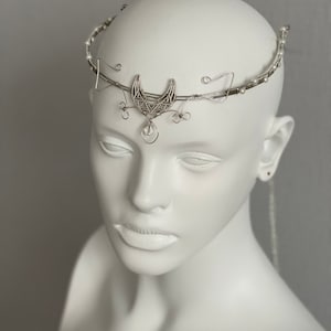 Gothic Moon Crown, Woodland elven circlet, Medieval Renaissance Celtic, Fairy crown, Elven diadem, Moon headband, Gothic wedding headband