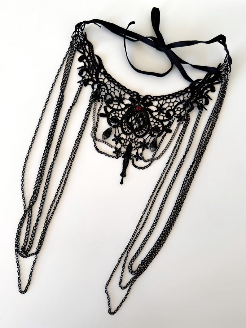 Black lace choker moon, Shoulder Chains Necklace, Gothic wedding, Evil Queen costume, Vampire Witch cosplay, Victorian Bridal Body Jewelry, black lace corset belt gothic romantic style, Alternative wedding belt