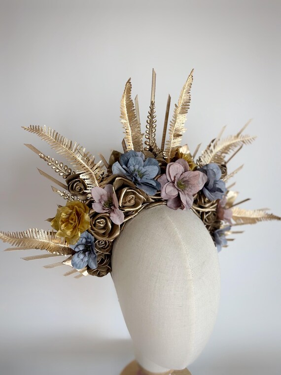 Sunburst Golden Flower Crown, Halo Crown Gold Roses, Wedding  display picture 1