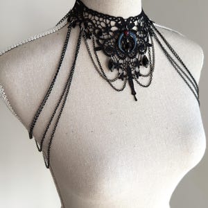 Black lace choker moon, Shoulder Chains Necklace, Gothic wedding, Evil Queen costume, Vampire Witch cosplay, Victorian Bridal Body Jewelry, black lace corset belt gothic romantic style, Alternative wedding belt