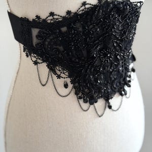 Black lace choker moon, Shoulder Chains Necklace, Gothic wedding, Evil Queen costume, Vampire Witch cosplay, Victorian Bridal Body Jewelry, black lace corset belt gothic romantic style, Alternative wedding belt