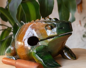 Guiro de rana gigante