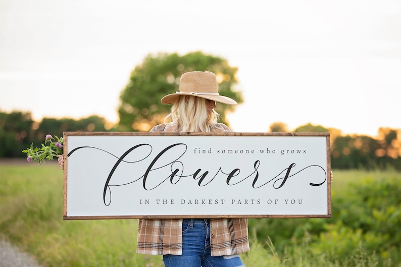 Find Someone Who Grows Flowers Sign Master Bedroom Sign - Etsy