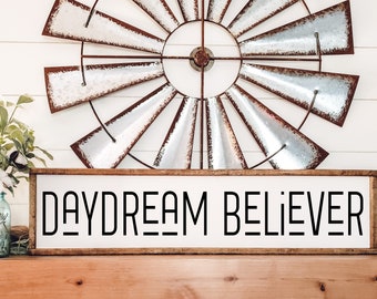 Daydream Believer Wood Sign, Boho Wall Decor, Framed Wooden Signs, Bohemian Style Wall Art, Living Room Wall Decor, Above Bed Sign,Farmhouse