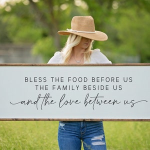 Bless The Food Vor Us Zeichen, Esszimmer Holzschild, Küchen Wanddekoration, Hochzeitsgeschenk, gerahmtes Holzschild, Esszimmer Wandkunst, Familienschild