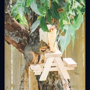 Squirrel Picnic Table, Squirrel Feeder, Mini Picnic Table, Corn Cob, Wood Feeder, Bird Feeder, Chipmunks, Wildlife, Backyard Decor
