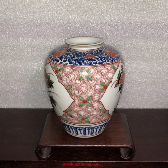 九谷焼壺 アンティーク 日本の明治時代 伊万里九谷焼 壺花瓶 - Etsy