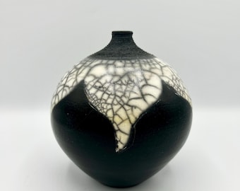 Naked Raku Vase b&w