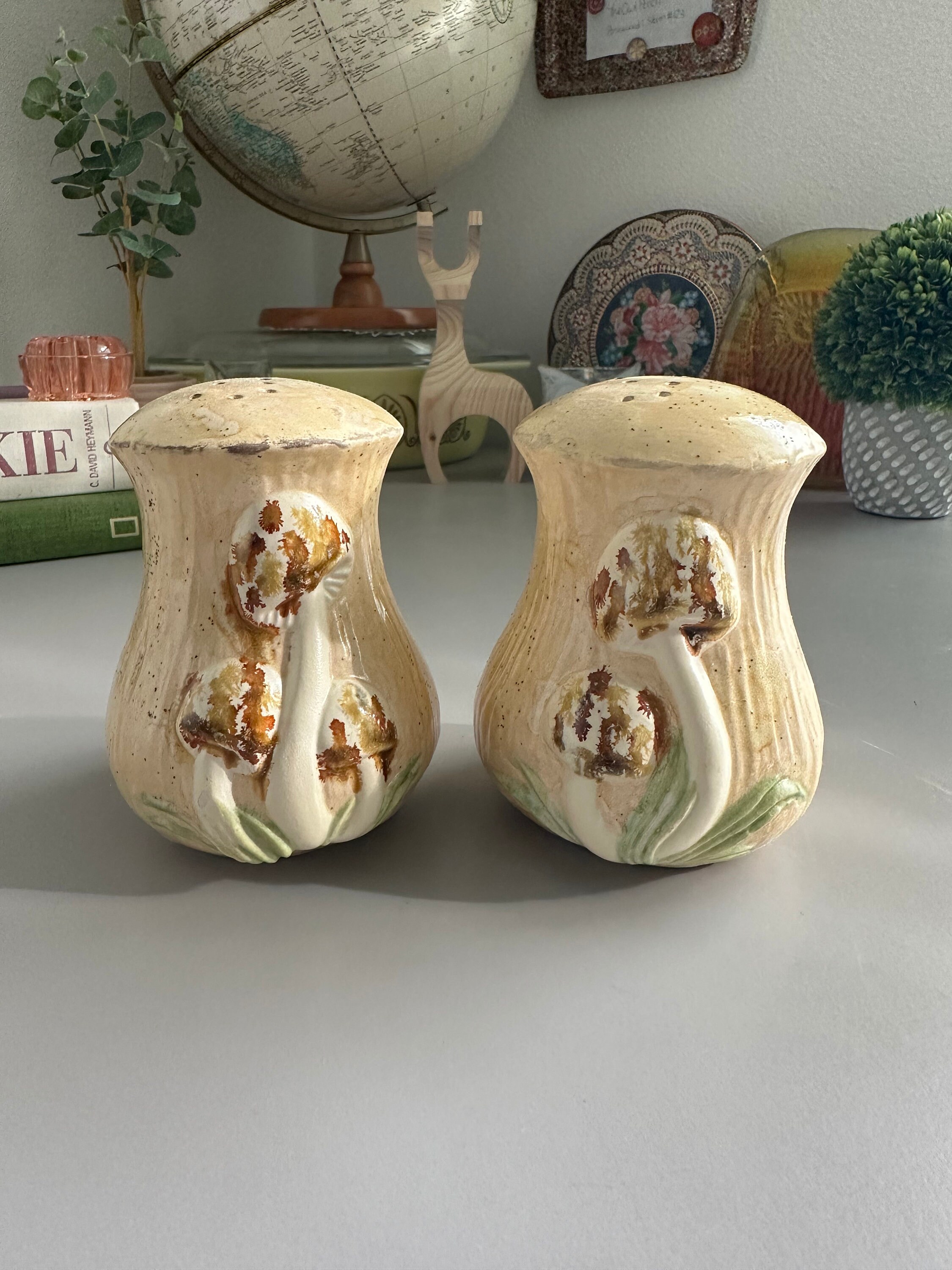 Vintage Arnel's Pottery Mushroom Creamer Pitcher or Vase from the