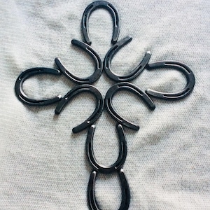 Horseshoe Cross