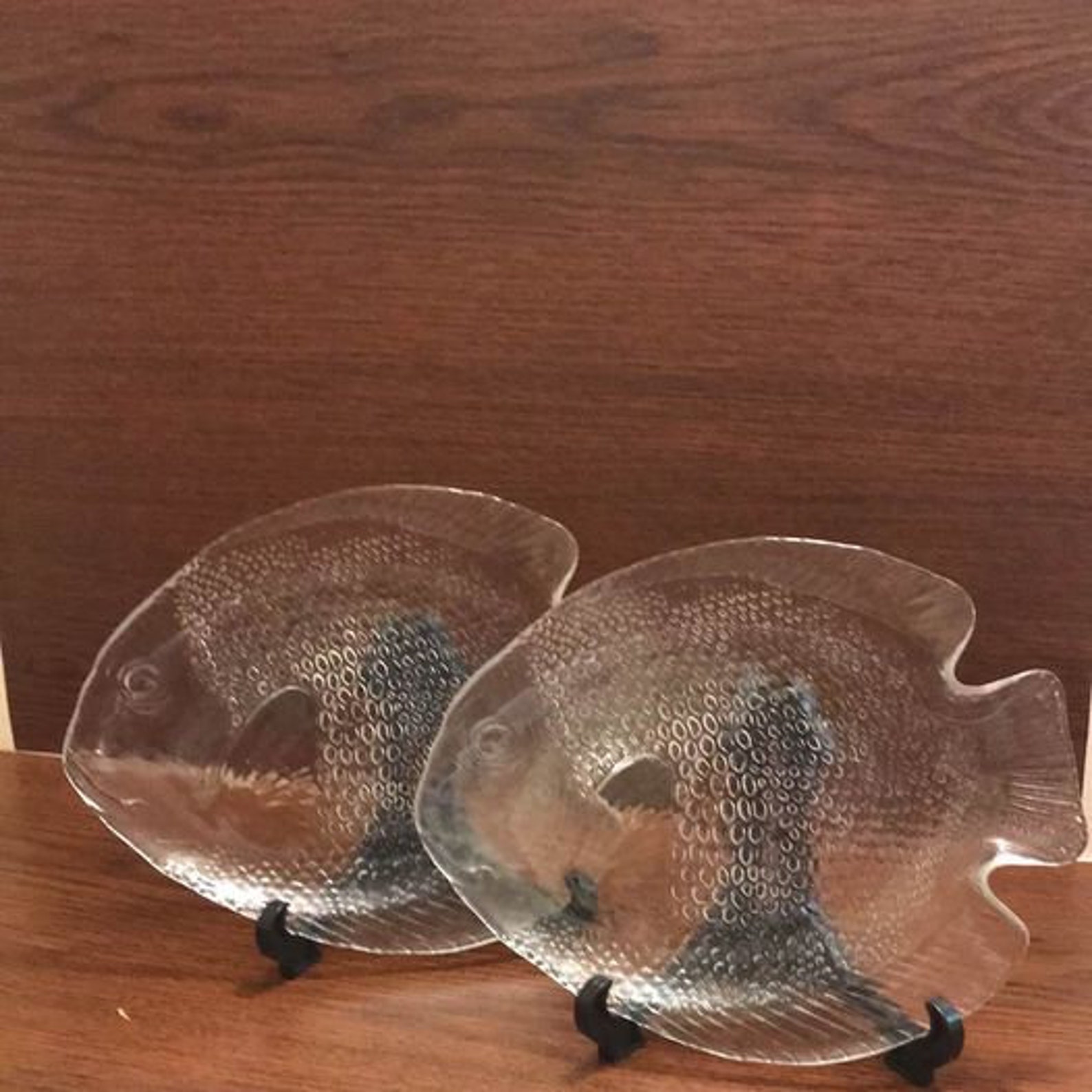Vintage Lot of 2 Textured Glass Fish Shaped Plates 10 x 8 Etsy