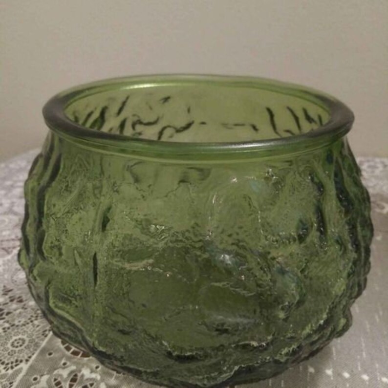 Vintage Green Brody Lettuce Textured Bowl 6 Tall