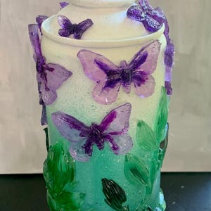 Butterfly SprayCan