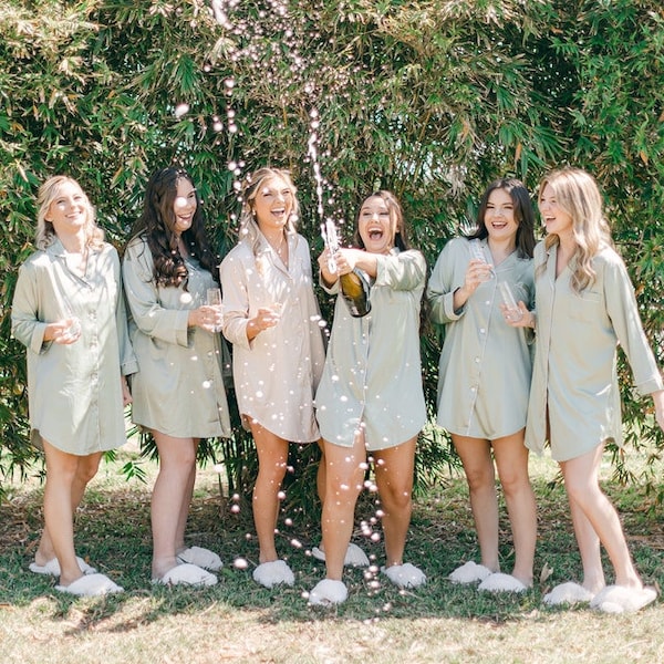 Bridesmaid Shirts, Bridesmaid shirt, bridesmaid shirts, bridal party shirts, sleepshirt,oversized bridesmaid shirts,monogrammed shirt