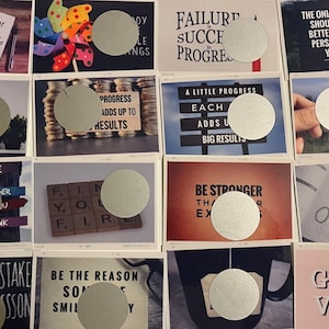 Inspirerende mini-kraskaartenset van 16: inspirerende quotes voor geldbesparende uitdagingen voor motivatie en inspiratie.