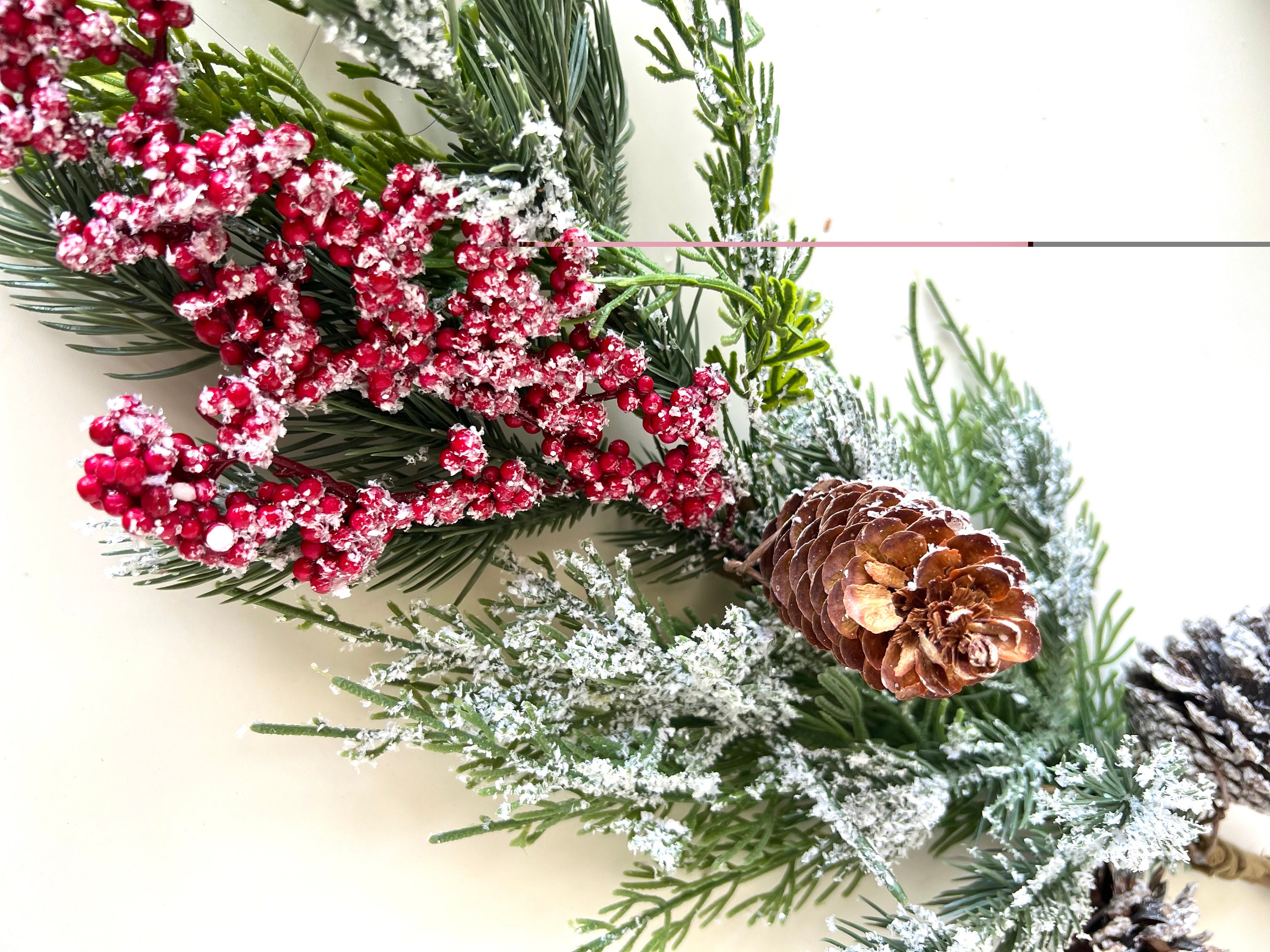 Christmas Garland 5' Frosted Red Berry and Pinecone Garland-mantle  Decor-christmas Tree Garland-holiday Home Decor-diy Christmas Supplies 