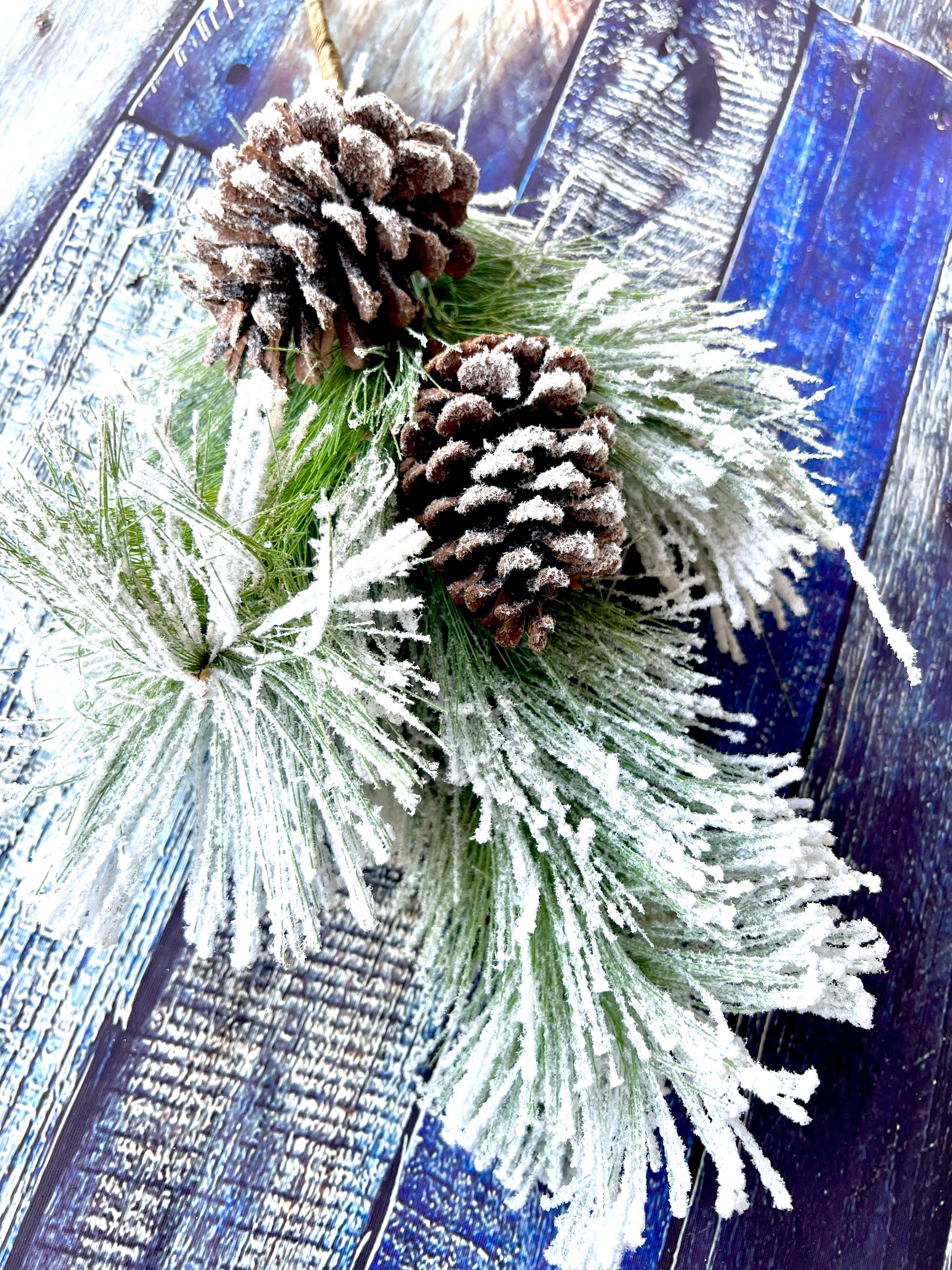 Pinecone Spray, Flocked Pinecones for Wreaths, Winter Pine Cone Pick, Faux  Pinecones for Christmas 