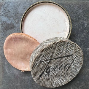 Original 1950s Lenthéric Face Powder Pact Beige Satiné Tweed • New York • Paris • London