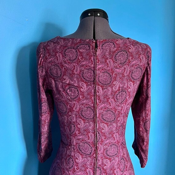 Elegant 1960s Paisley Pencil Dress with 3/4-Lengt… - image 7