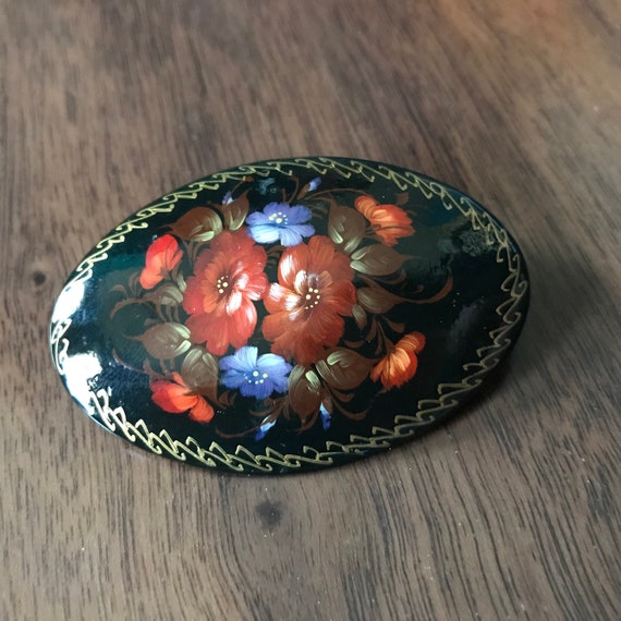 Oval 1970s Russian Lacquered Hand-Painted Floral B