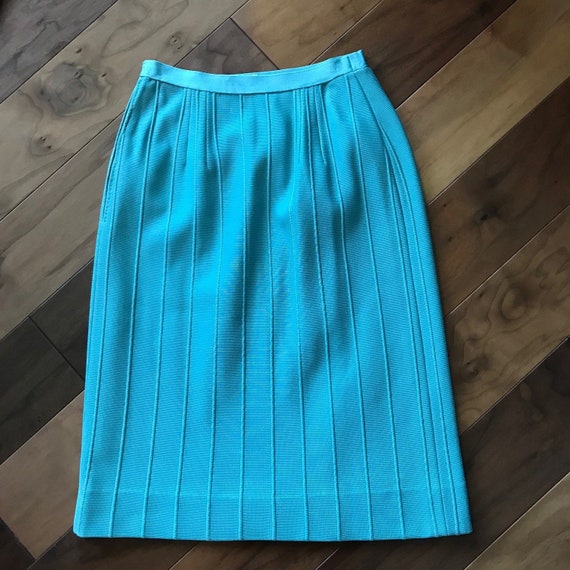 CLEARANCE 1950s Ribbed Silk Knit Bertastyle Skirt… - image 1