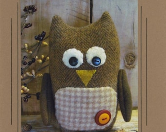 Hootie *Pincushion Sewing Pattern* By: Jennifer Clemen - Cottonwood Creations
