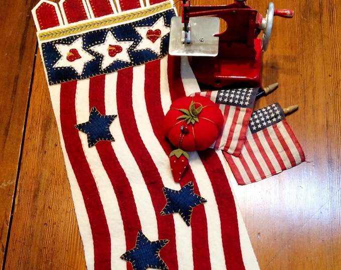 Stars 'n Stripes Forever *Table Runner Pattern* #102 By: Bird Brain Designs