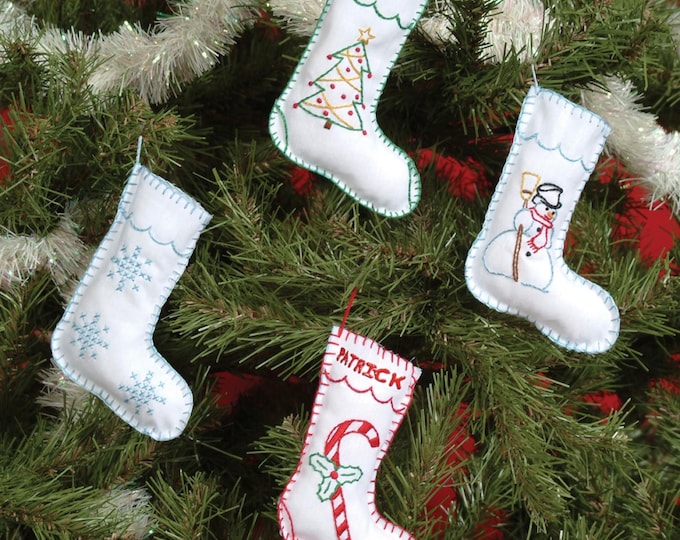 Christmas Ornaments - STOCKING *All Inclusive Kit* By: Jack Dempsey Needle Art 860-910