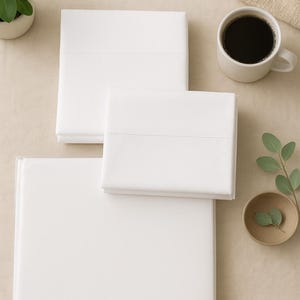 Sleep Bliss 300 Thread Count Cotton Sateen Sheet Set – Smooth, Silky, and Cooling