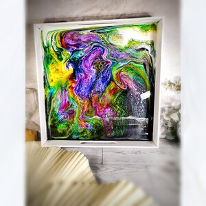 resin tray with handles, resin poured decorative tray, colorful decor, resin decor, unique serving tray, housewarming gift for her.