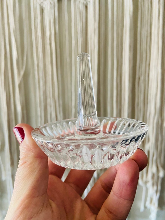 Ring dish, Crystal ring dish - image 2