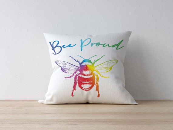 bee house pillows